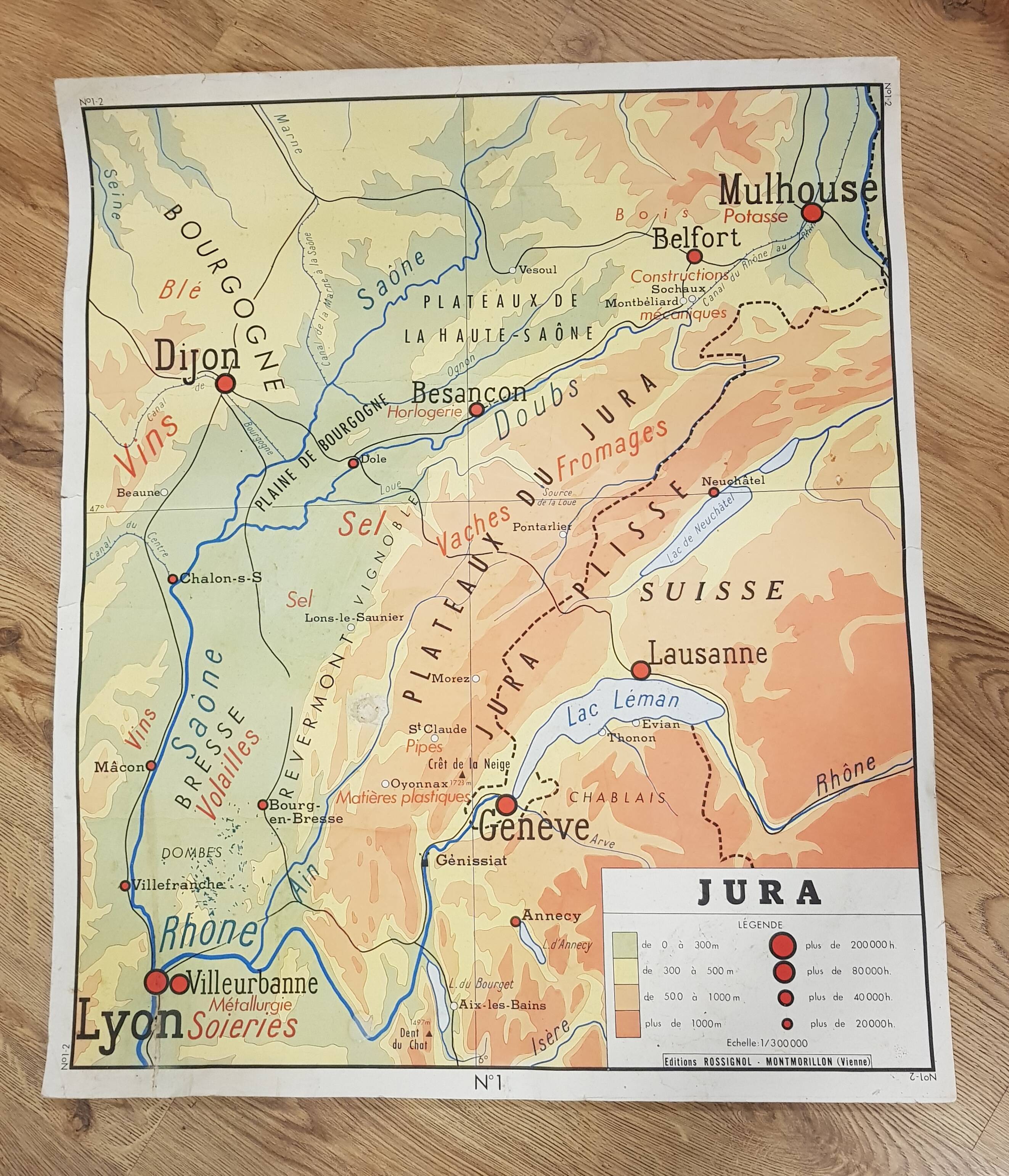Editions Rossignol map - Massif Central & Jura (90 x 75cm)