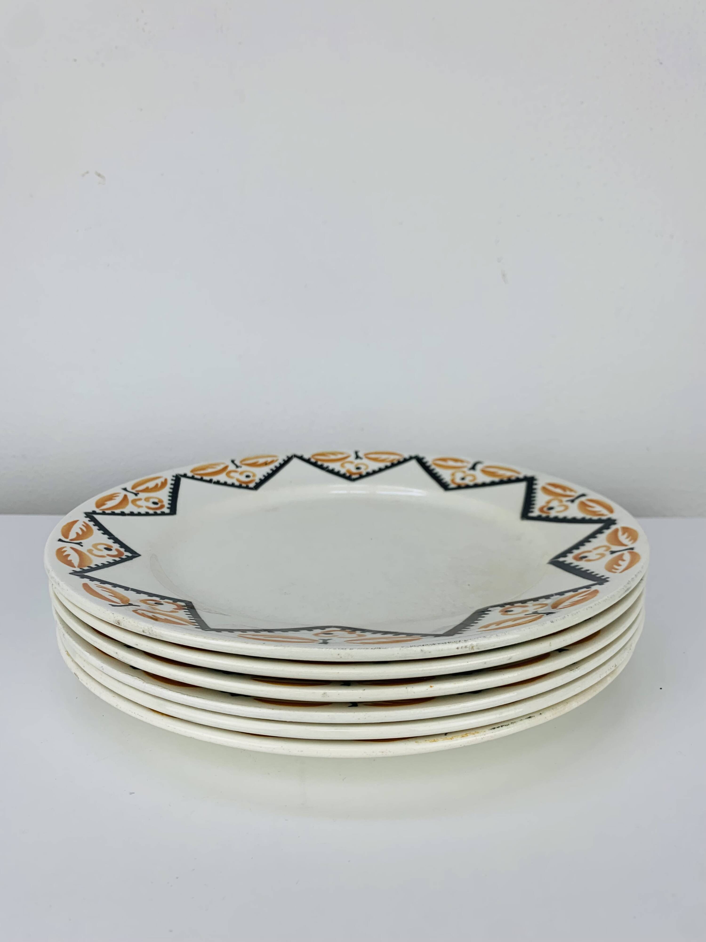 6 Arcueil dinner plates by Badonviller