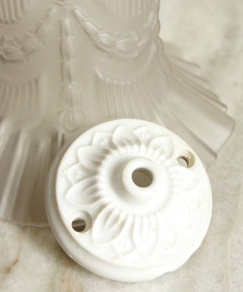 Glass tulip pendant light & porcelain rosette 1920