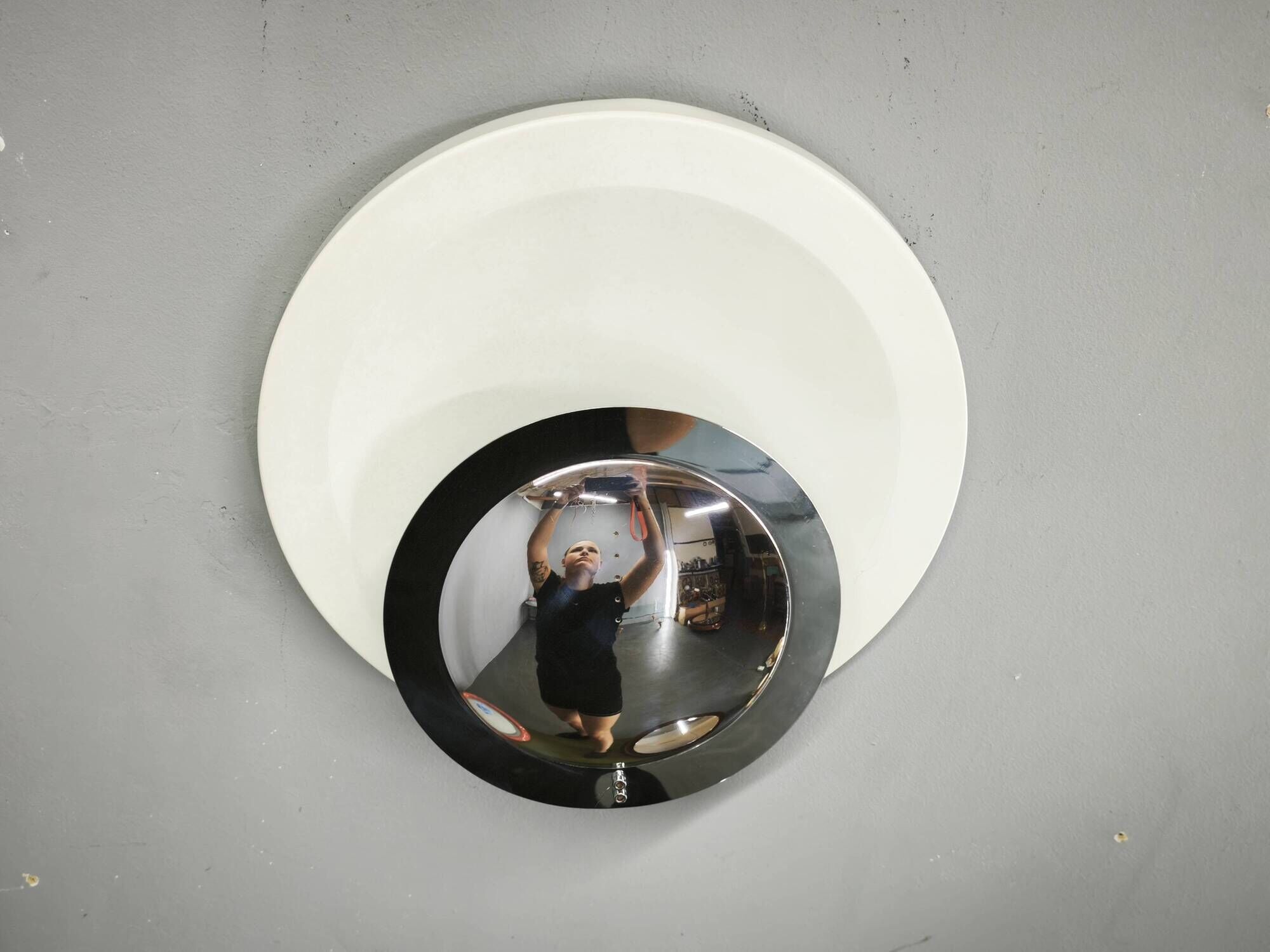 Pair of Italian Space Age Chrome and White Wall Lights, 1970s