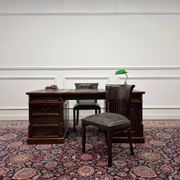 Ensemble de bureau anglais classique avec chaises de bureau