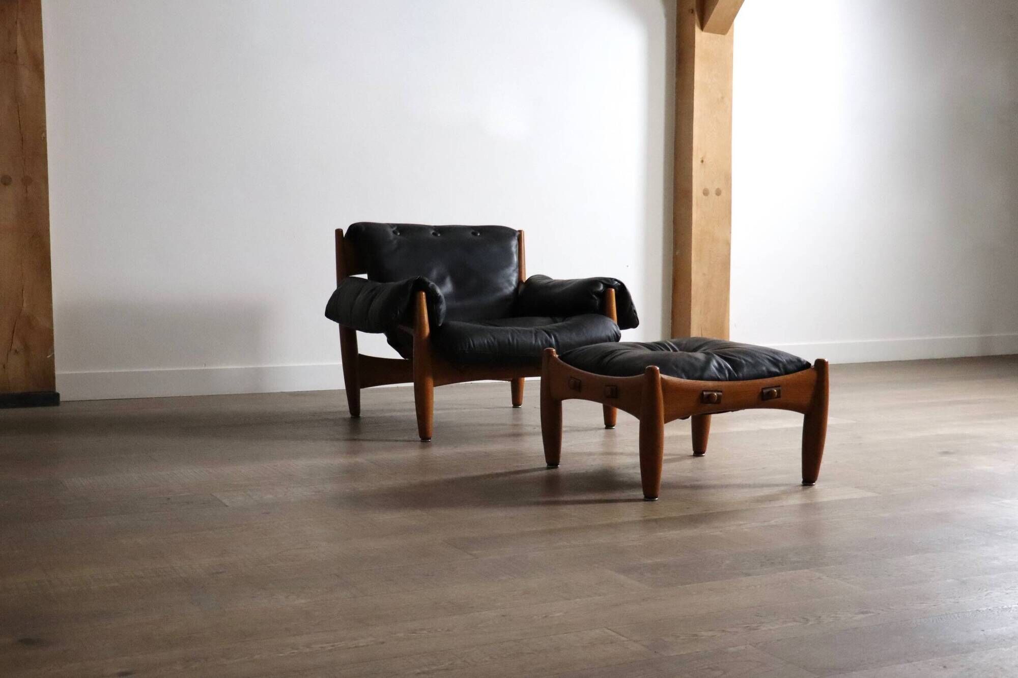 Sheriff Lounge Chair with ottoman by Sergio Rodrigues for Isa Bergamo 1960s