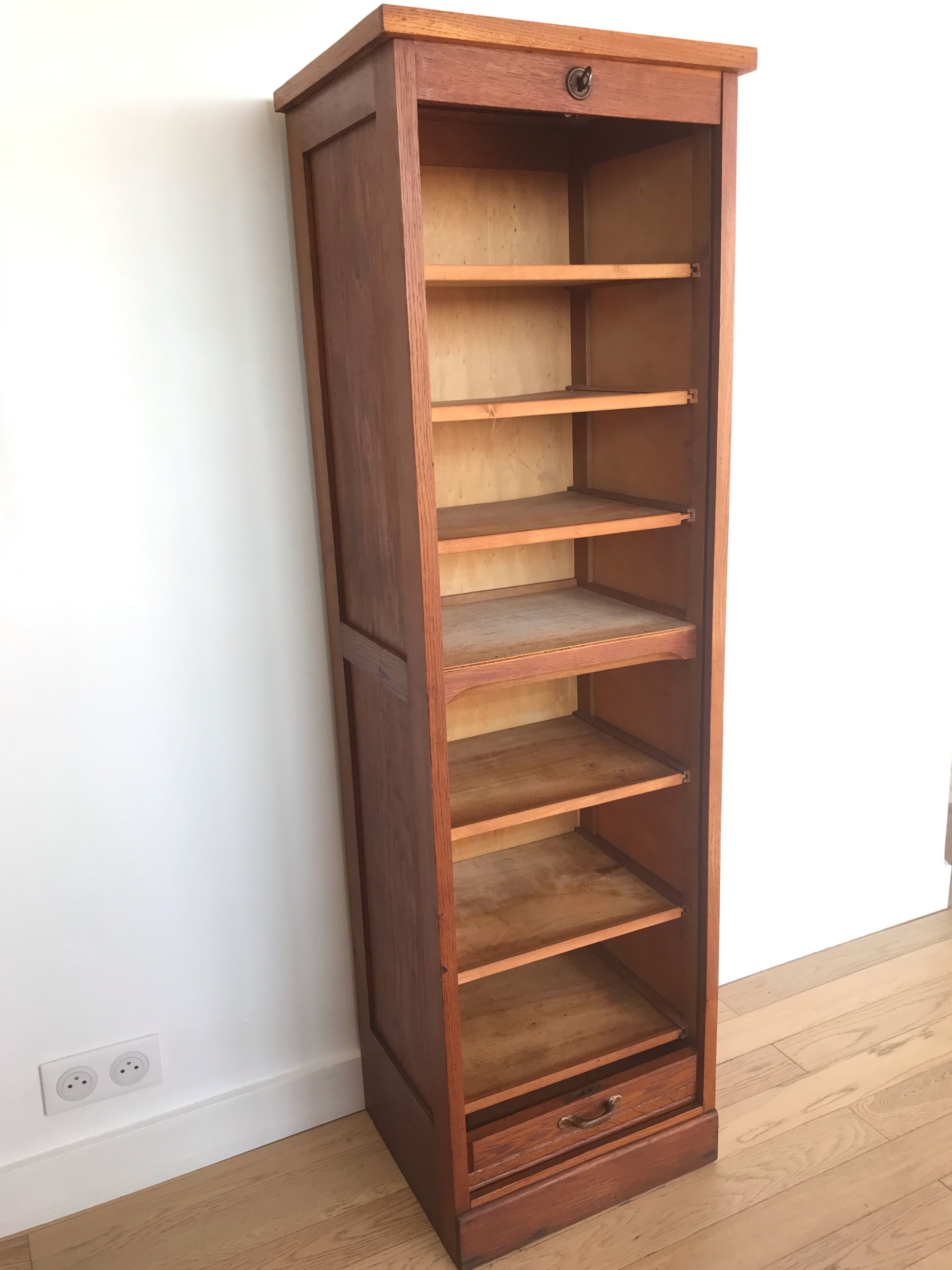 Vintage curtain binder in solid brown oak year 50