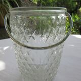 Ice bucket