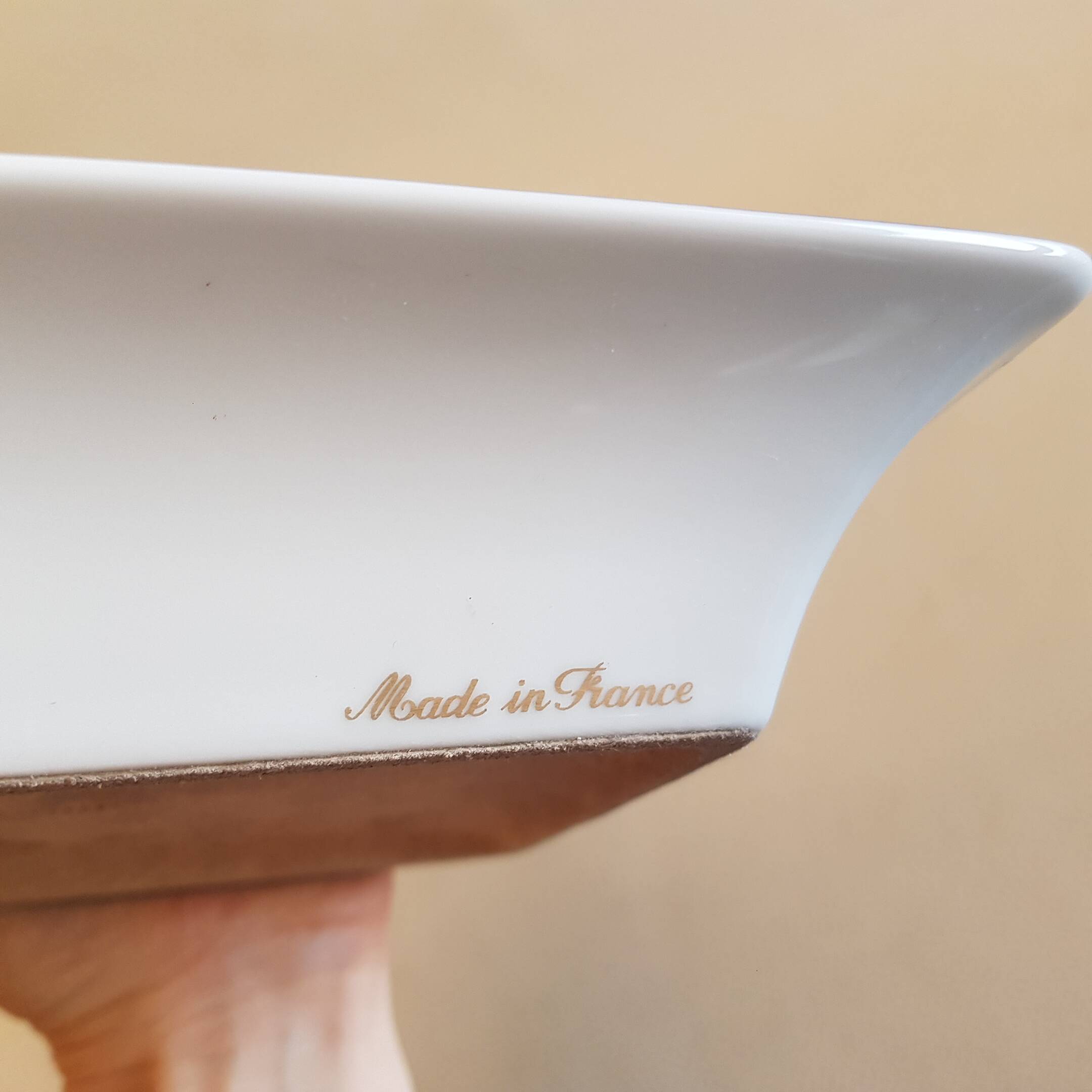 Hermes - Paris - Porcelain ashtray Hunting in India - red / gold