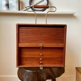 Wooden dentist layette