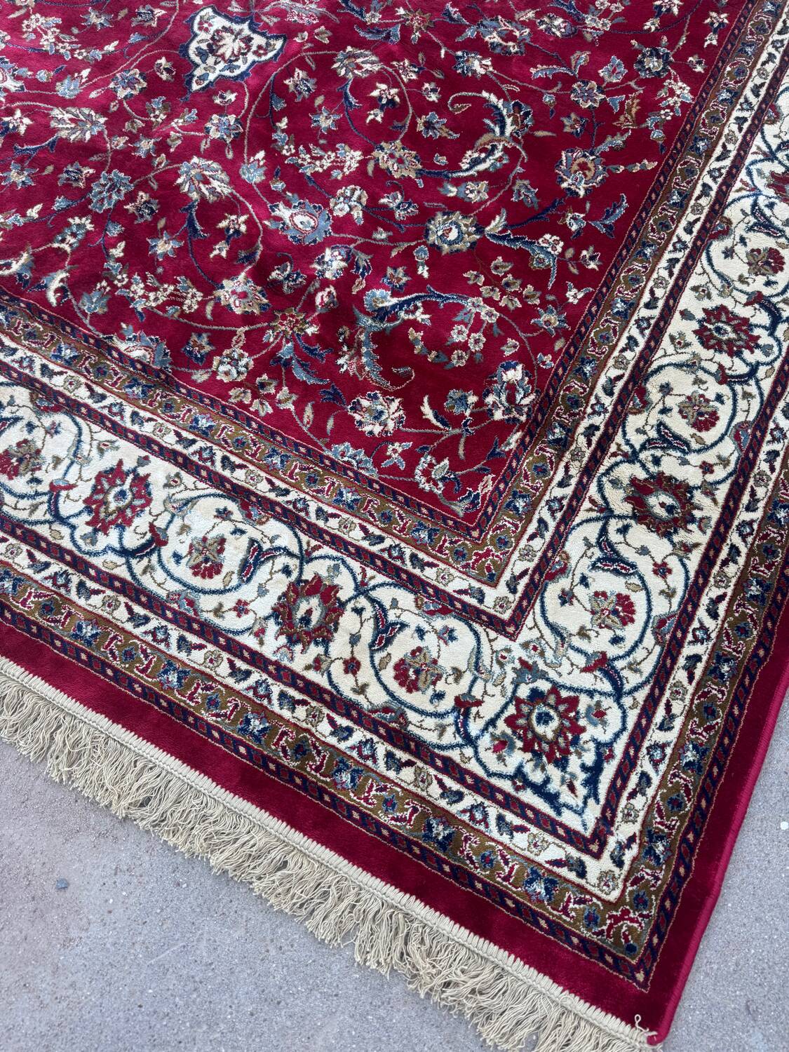 Large Kashmir carpet