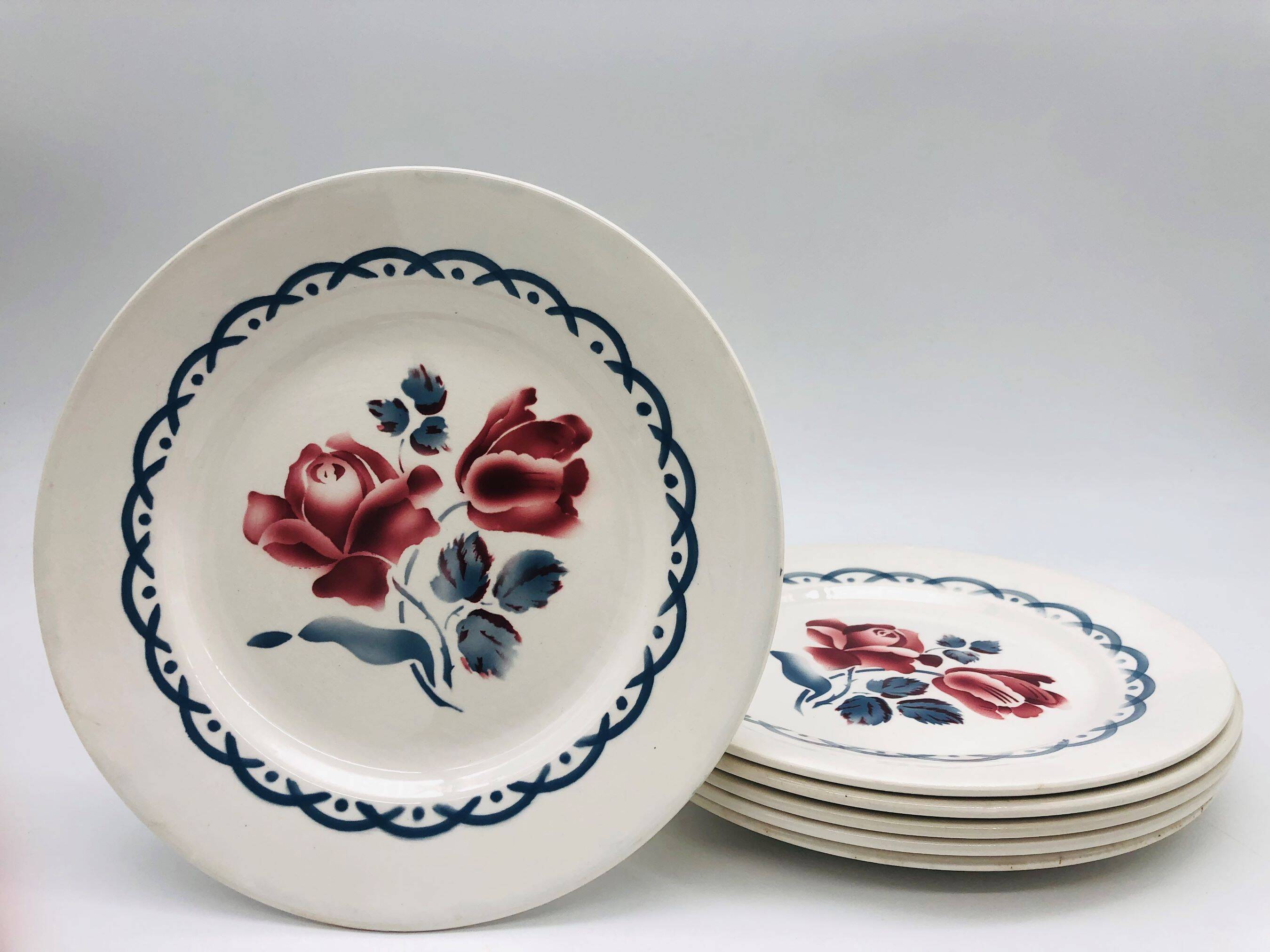6 assiettes anciennes plates Digoin Sarreguemines / Modèle Cannes.
