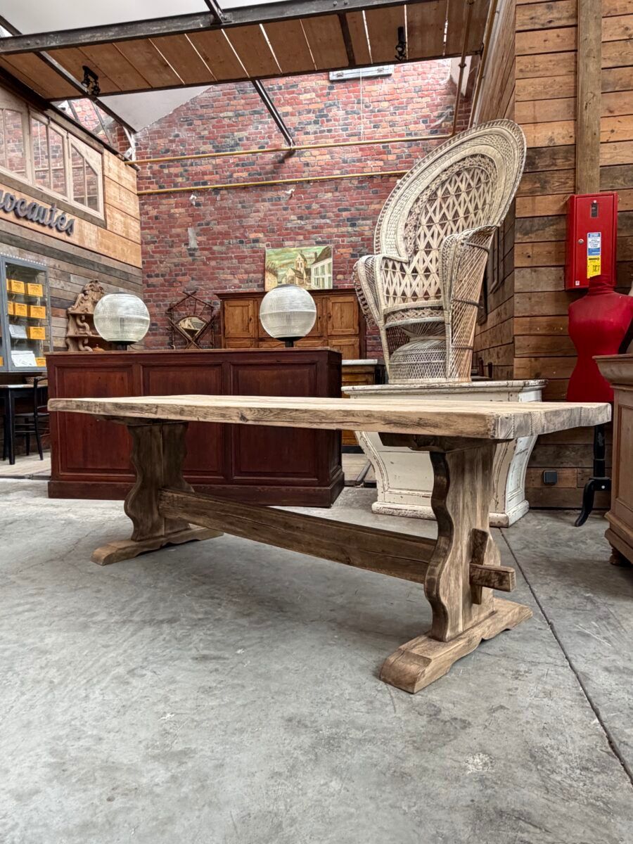 Monastery table and its 2 benches