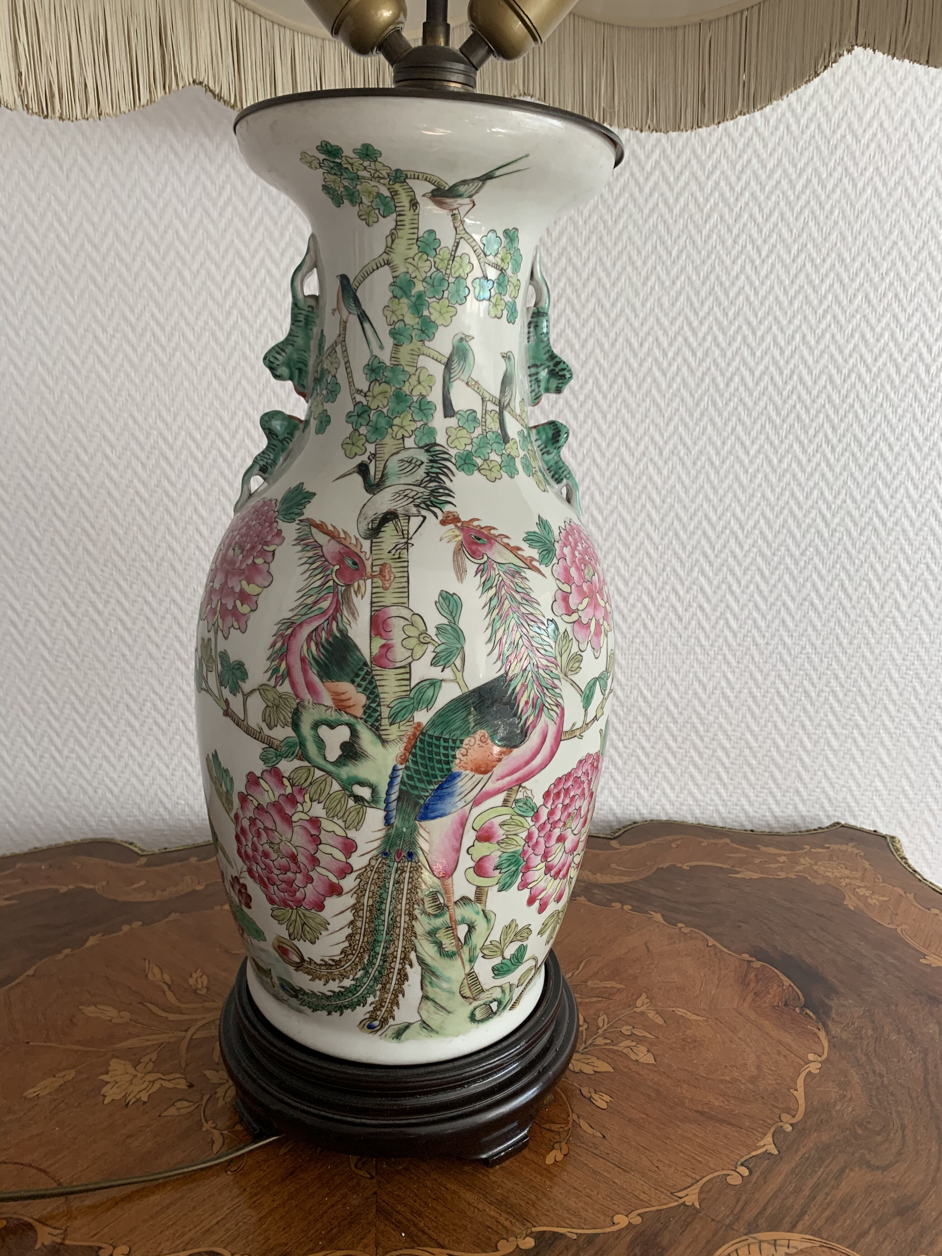 Vintage Chinese lamp