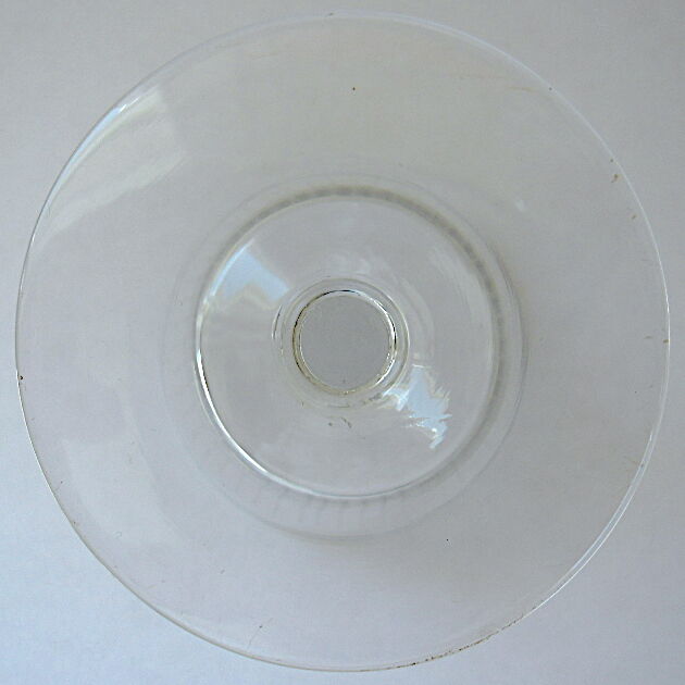 Suite of six art-deco glasses with red wine in modernist shape in cut crystal