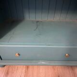 Solid wood green library