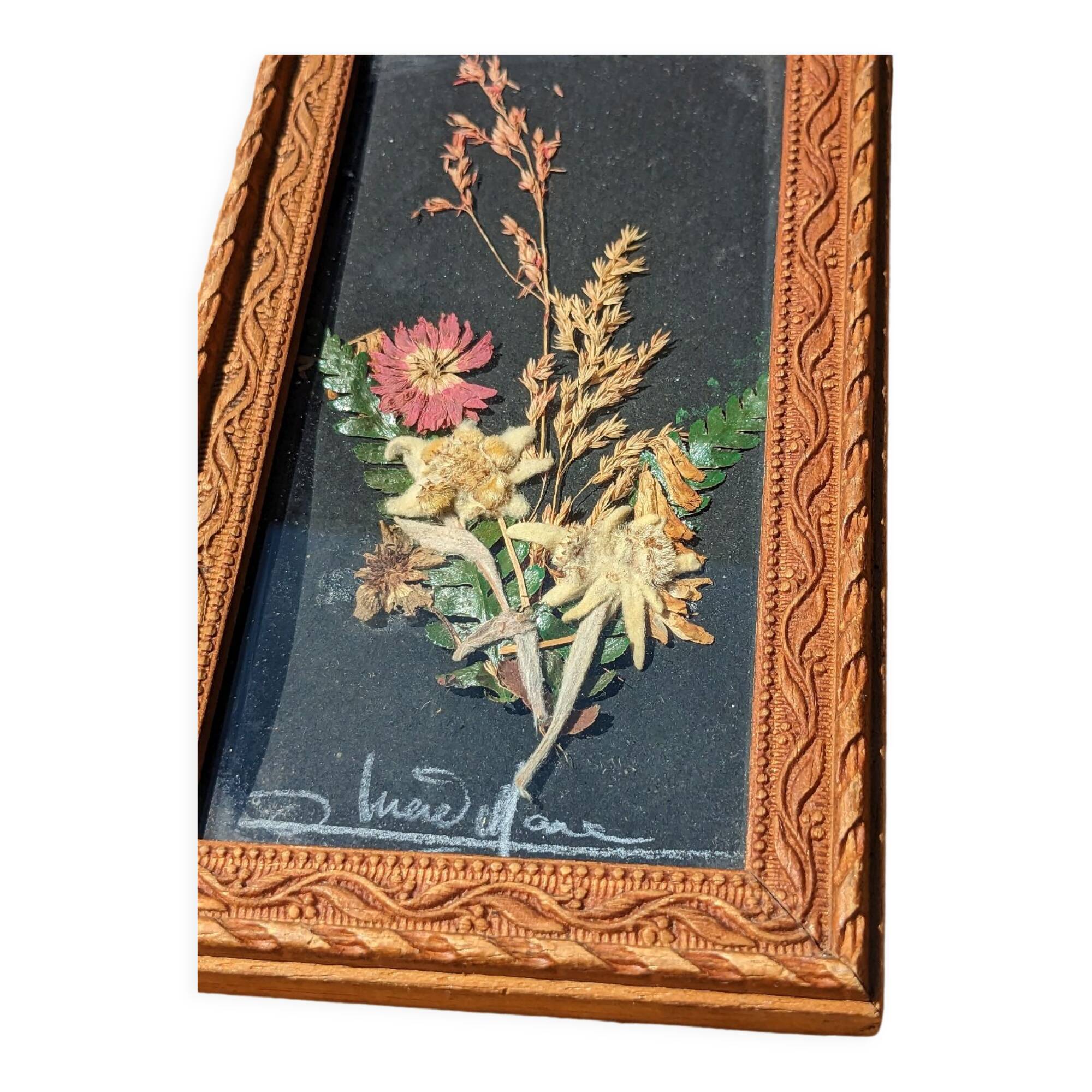 Vintage Cana of dried flowers with Edelweiss
