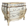 Commode chinoise laquée ivoire avec incrustations de geishas en nacre