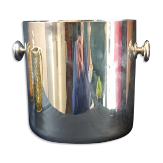 Silver metal champagne bucket