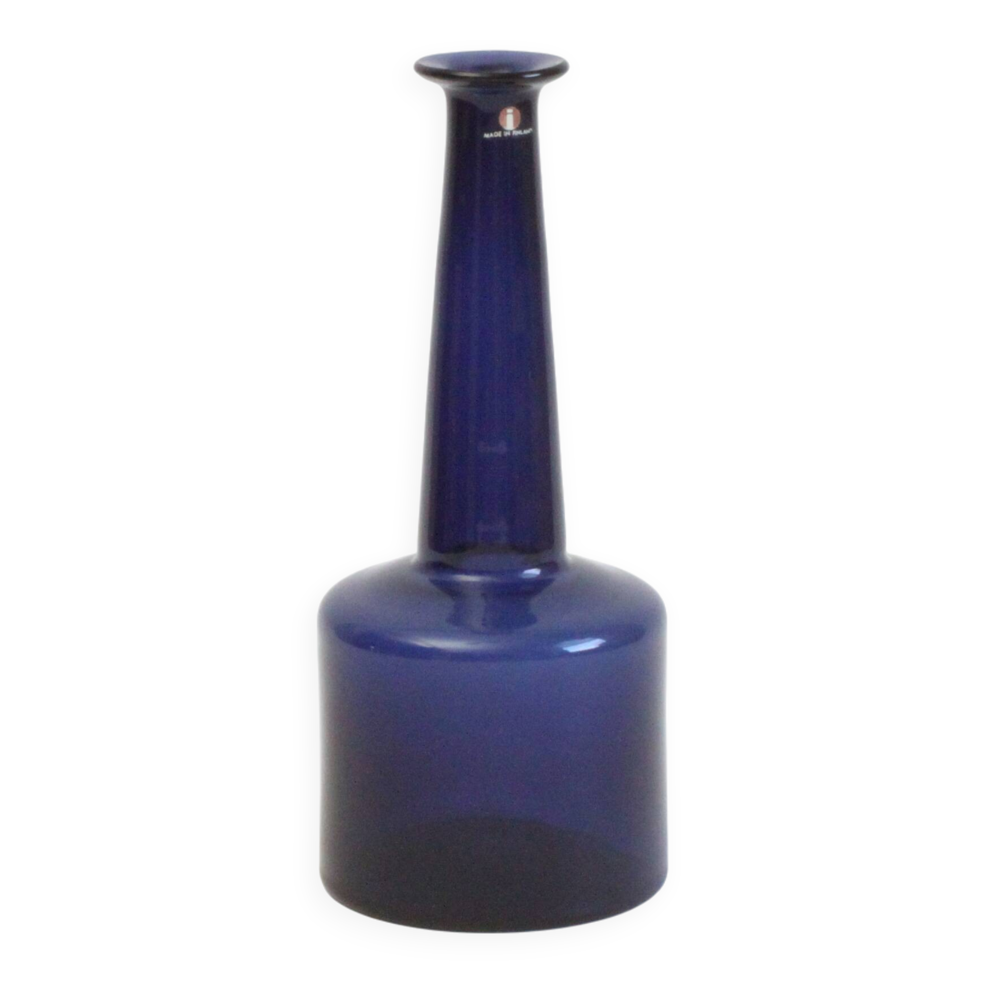 Timo Sarpaneva vase model 2504 for Iitala, Finland 1964