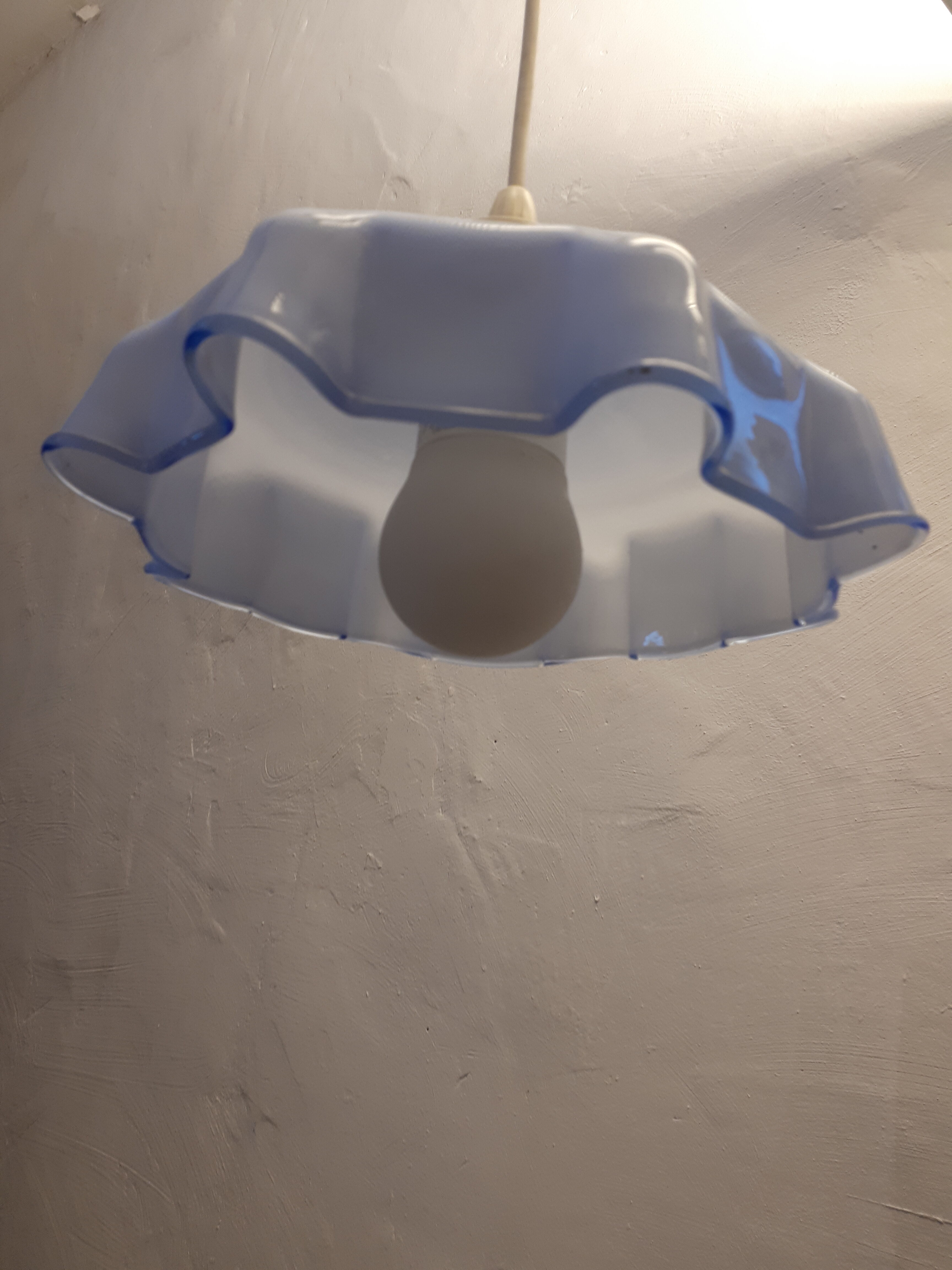 Hanging lamp blue opaline glass draped vintage 1950/1960