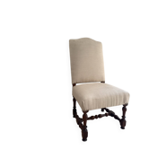 Chaise ancienne de style Louis XIII en noyer – entièrement retapissée