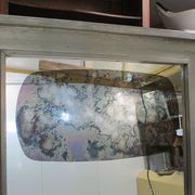 Miroir en étain originaire d'Espagne 76x101cm