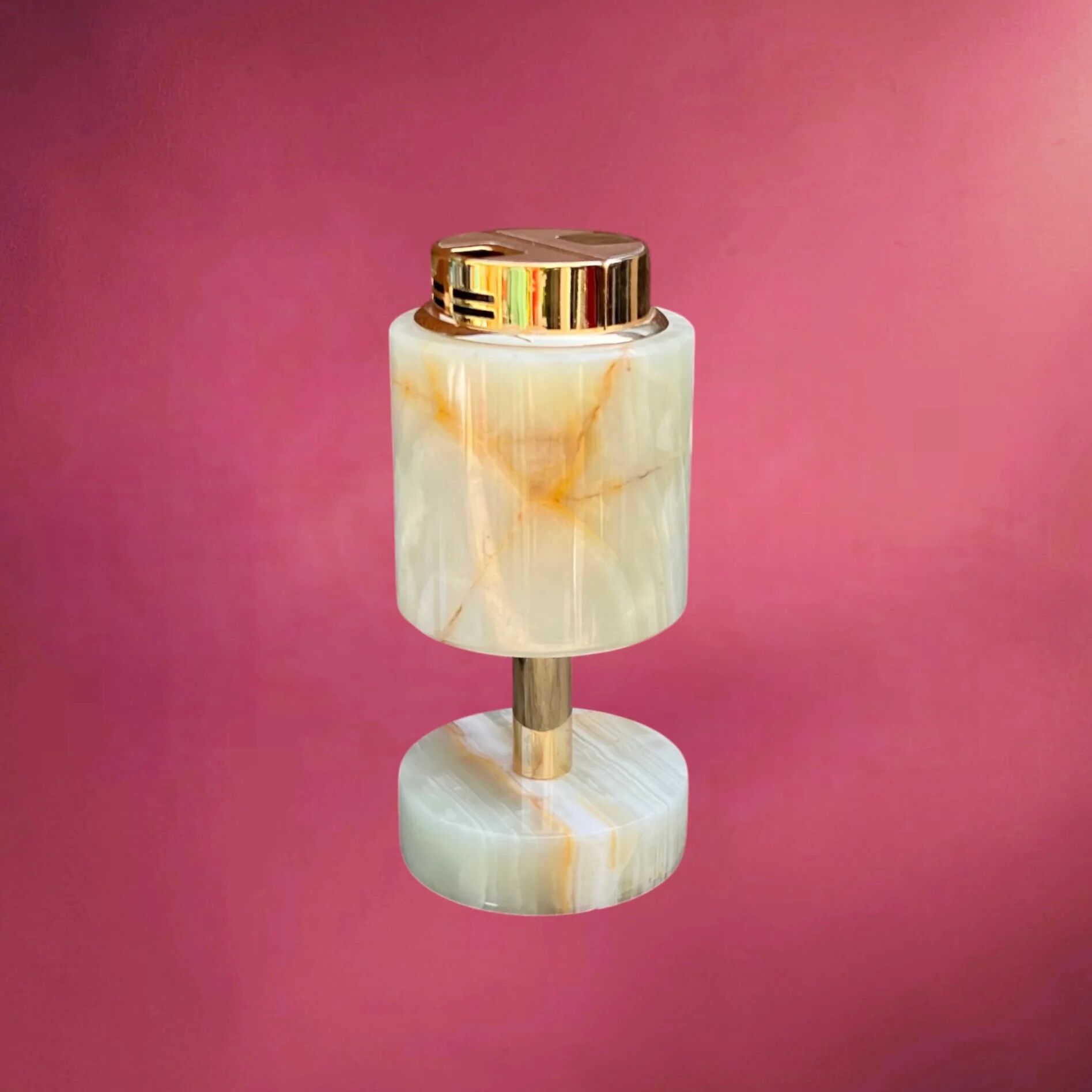 Sarome Japan onyx and gold metal table lighter – 1970s