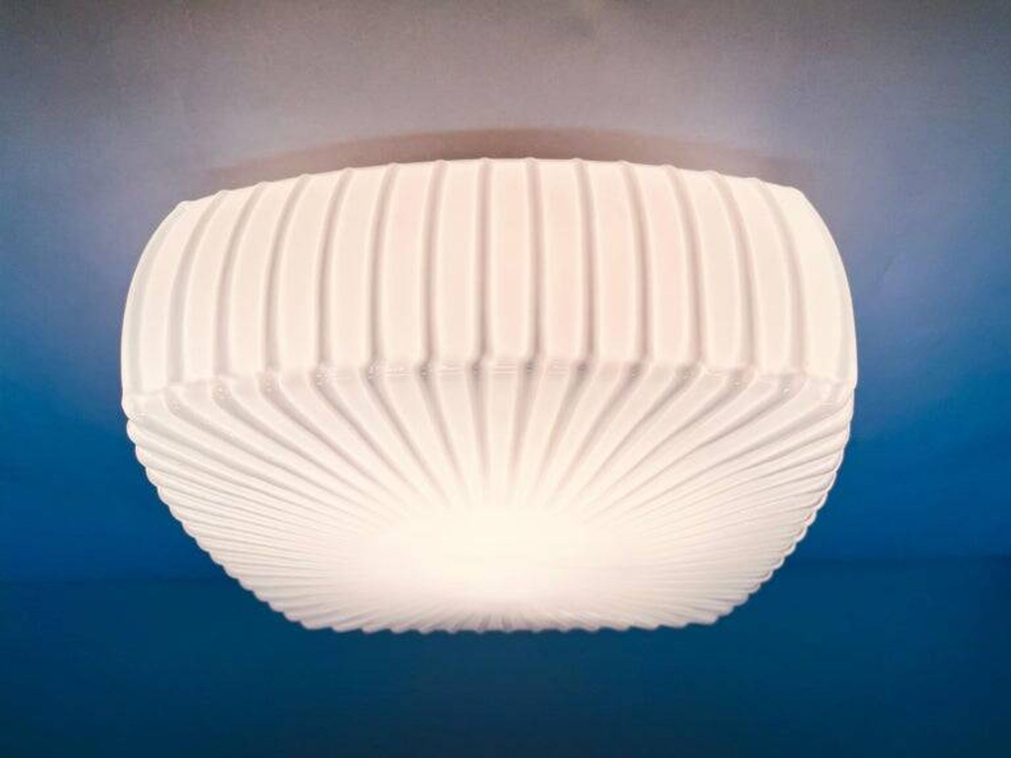 Lampe de plafond en verre de style mid-century / lampe murale, années 1970 - Tchécoslovaquie