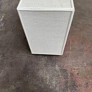 Commode en rotin blanc