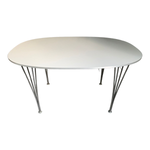 Table Super Ellipse d'Arne - fritz hansen