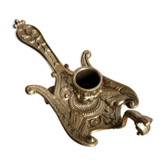 Dragon cellar rat candle holder