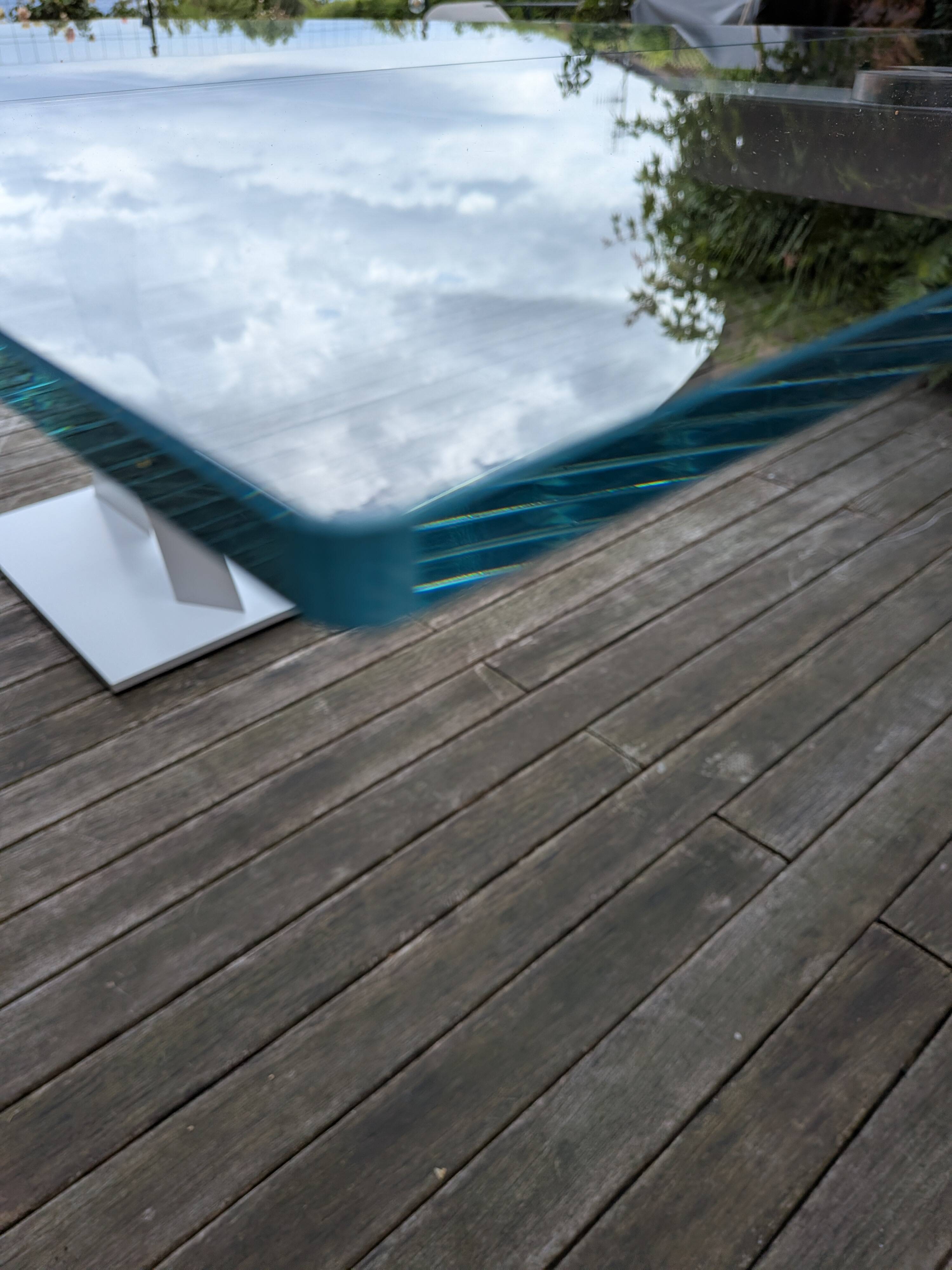 Roche Bobois table model Axel white