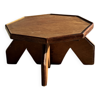 Petit tabouret octogonal en bois tripode H15 D27,5