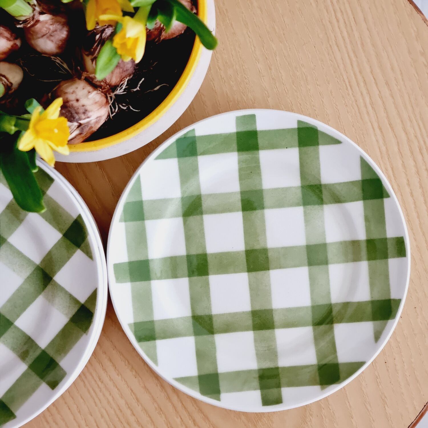 Set of 11 dessert plates and 1 Moulin des Loups dish