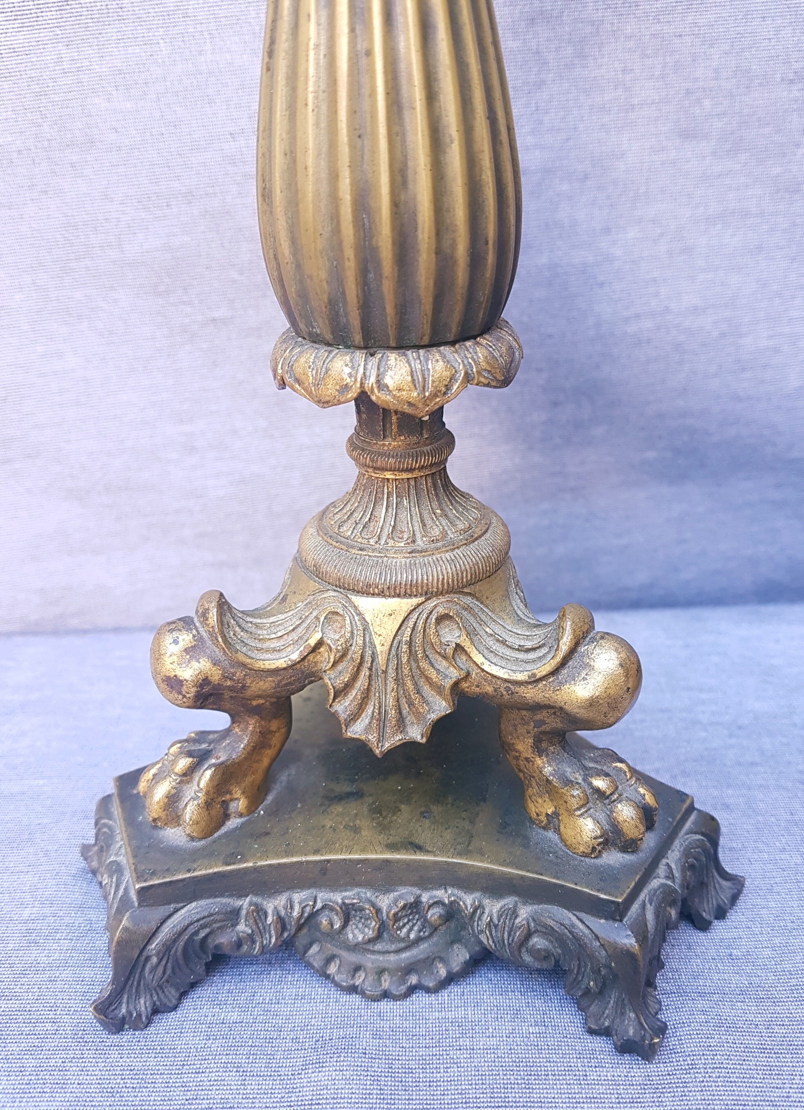 Pair of 18th-century bronze candlesticks Restoration