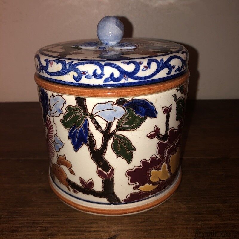 Old box, snuffbox Gien, Peony decoration