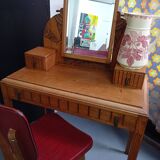 Art Deco hairdresser