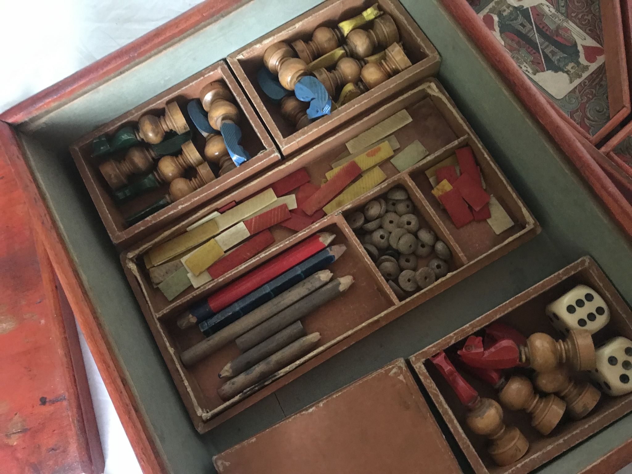 Jeu de nain jaune années 40