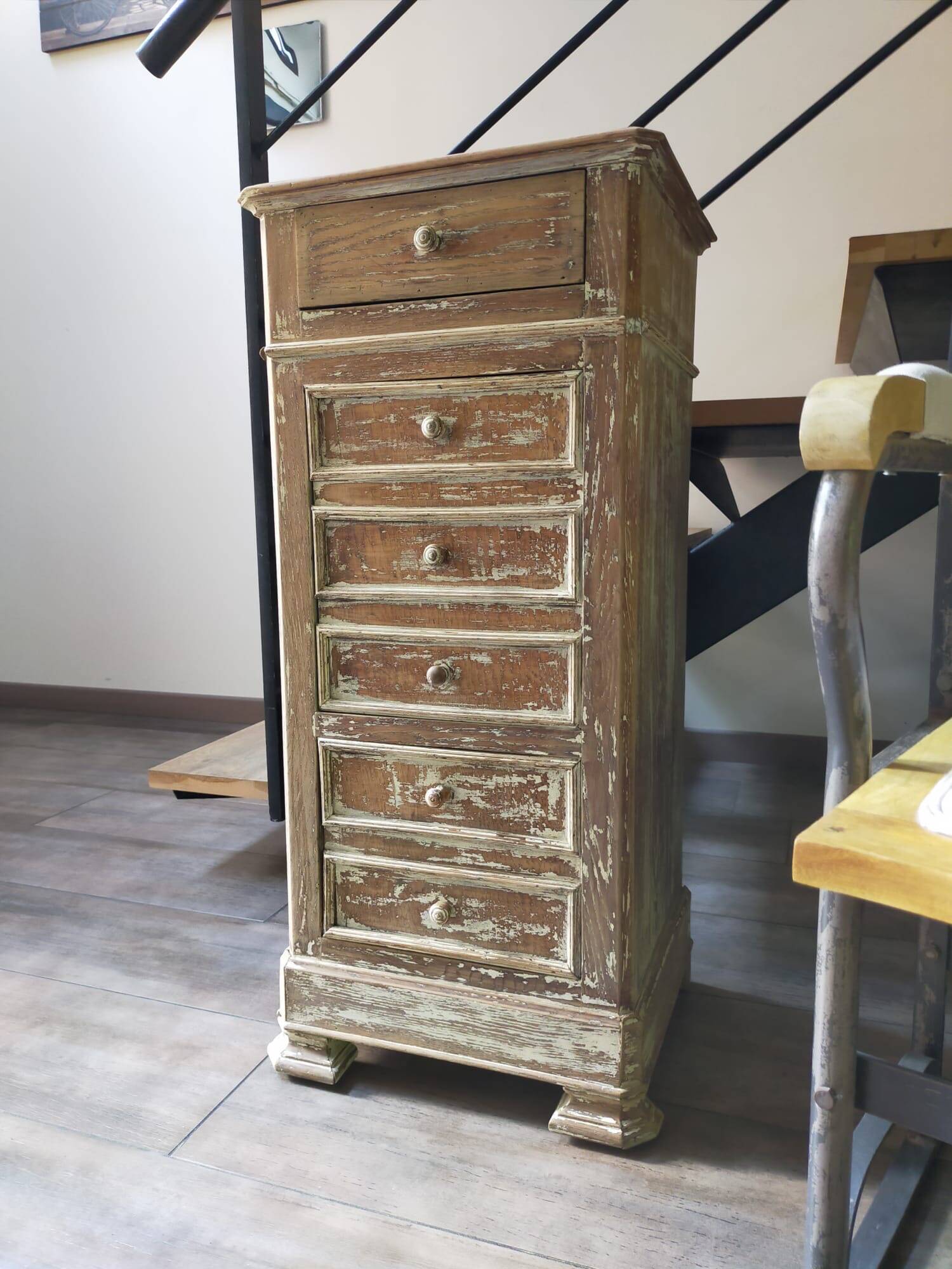Solid wood storage unit