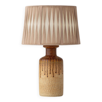 Søholm stoneware table lamp, organic contemporary, Denmark, 1960s, with new shade.