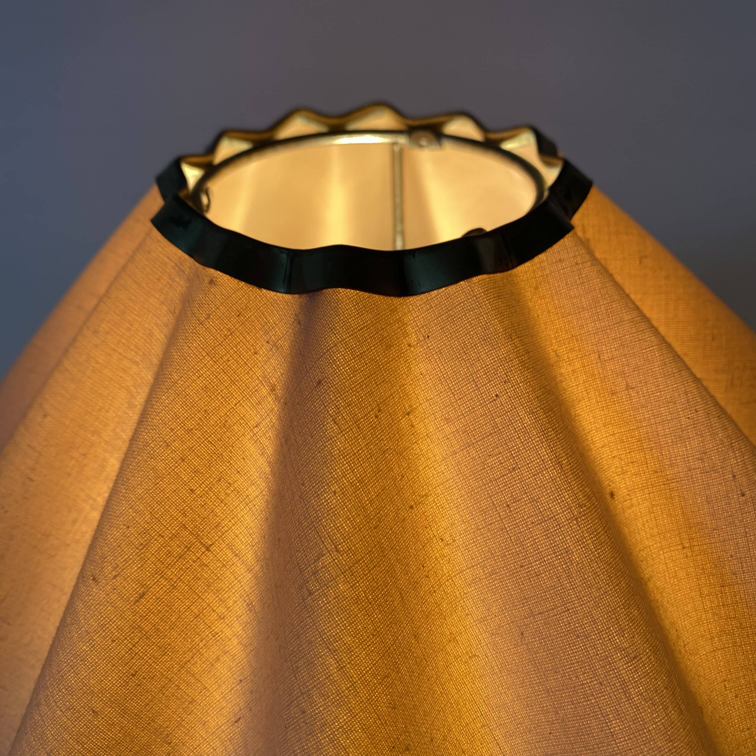 Art deco column lamp