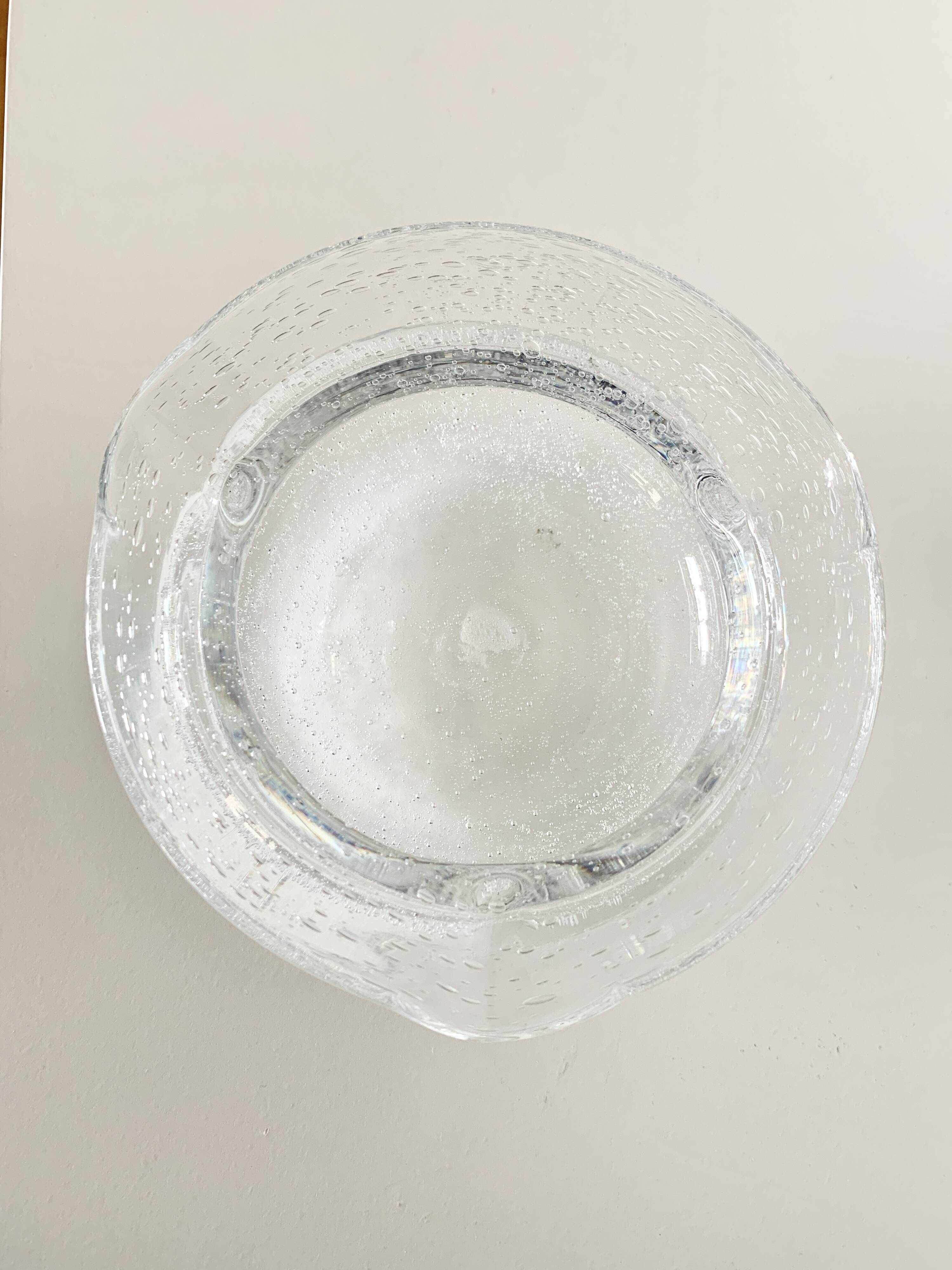 Cendrier en verre soufflé bullé transparent
