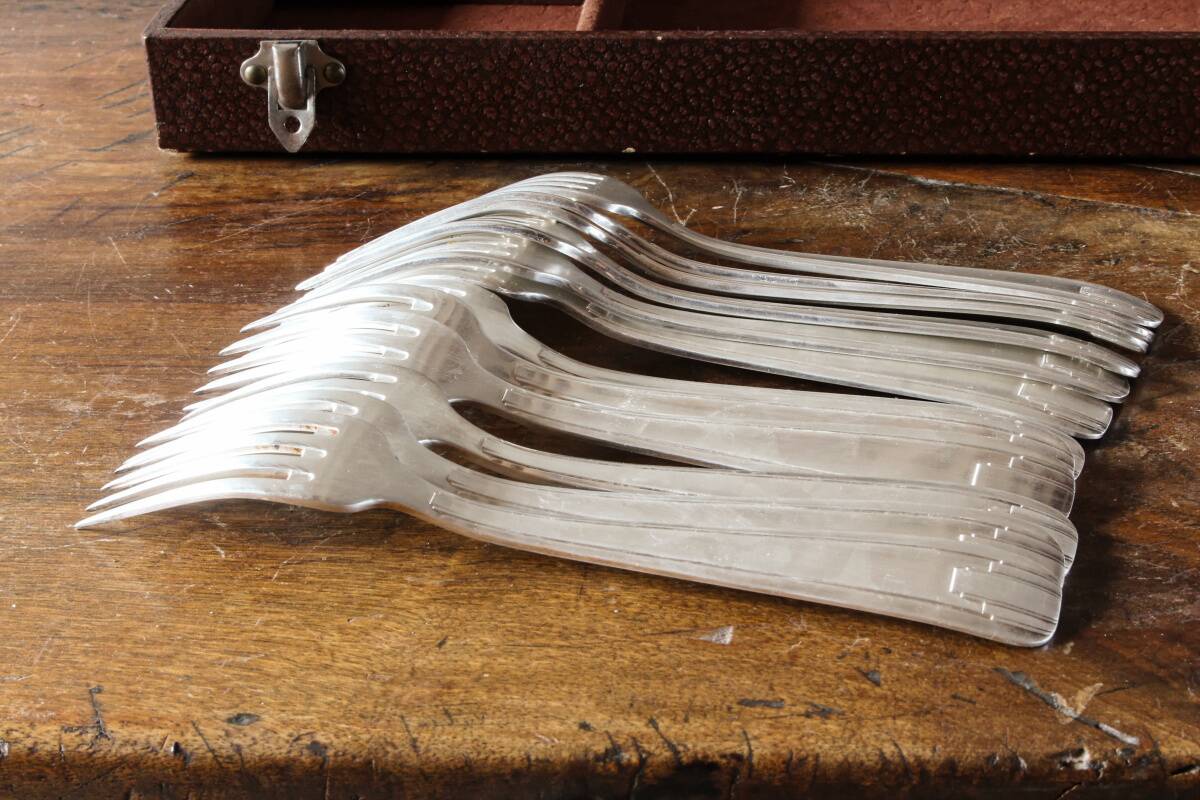 37-piece silver-plated art deco cutlery set