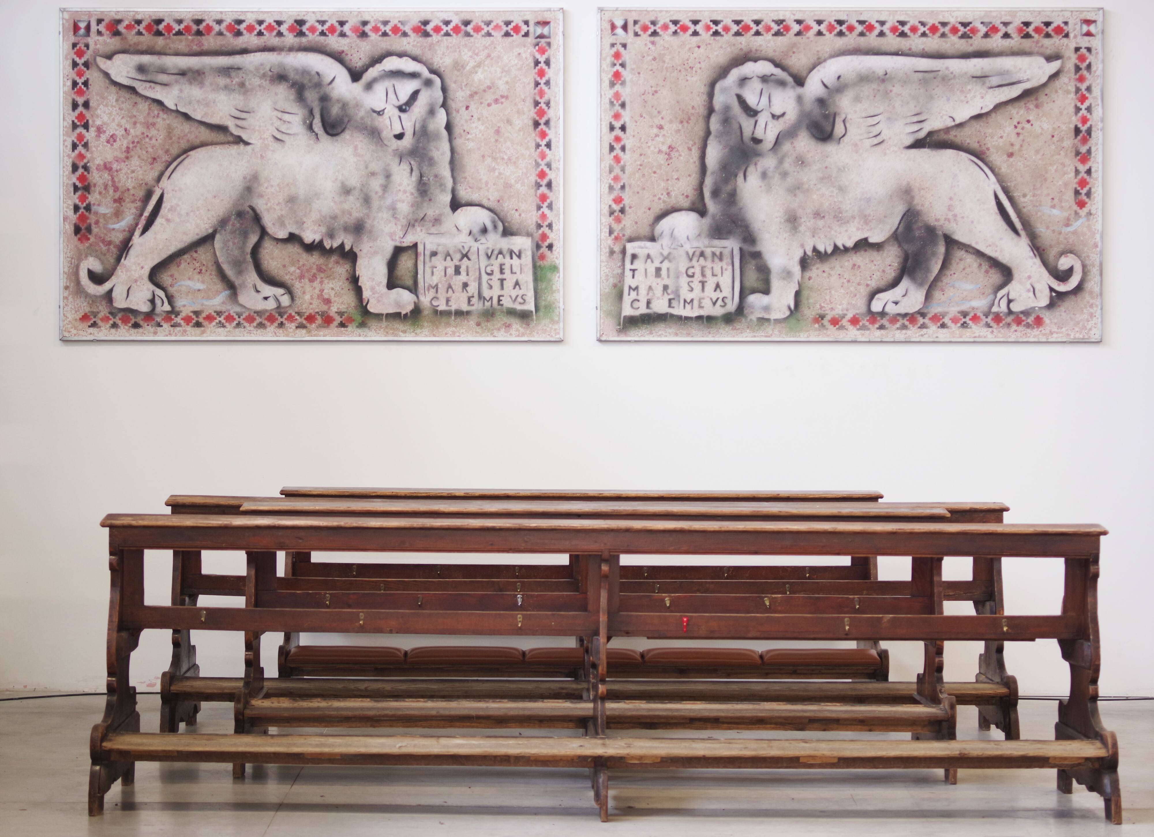 Antique Gothic Church Benches, Late 1800s – Set of 4 Pine Wood Pew Benches