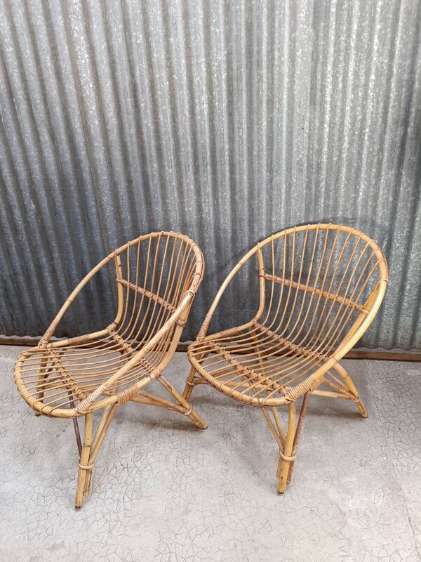 Salon de jardin en osier rotin vintage 2 fauteuils coquille et une table ba