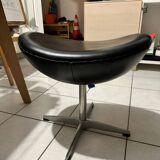 Ottoman egg chair