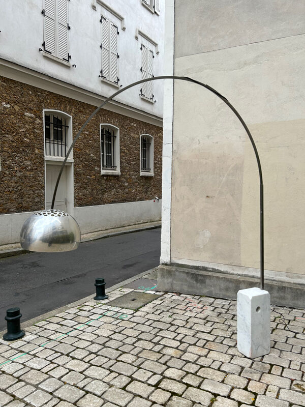 Lampe de sol Arco par Castiglioni & Giacomo 1970