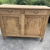 Parisian buffet in raw wood