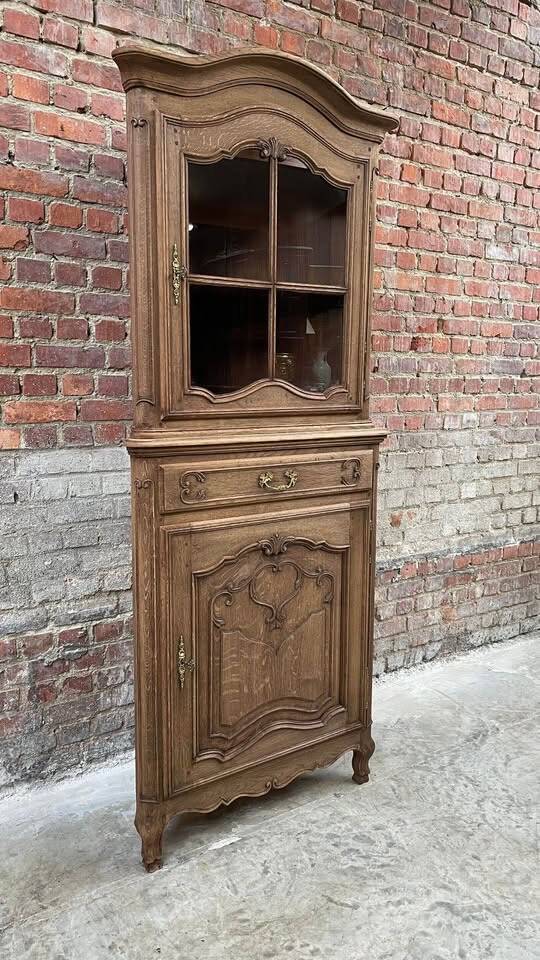 Bleached Oak Corner Display Cabinet – French 2-Piece Cabinet