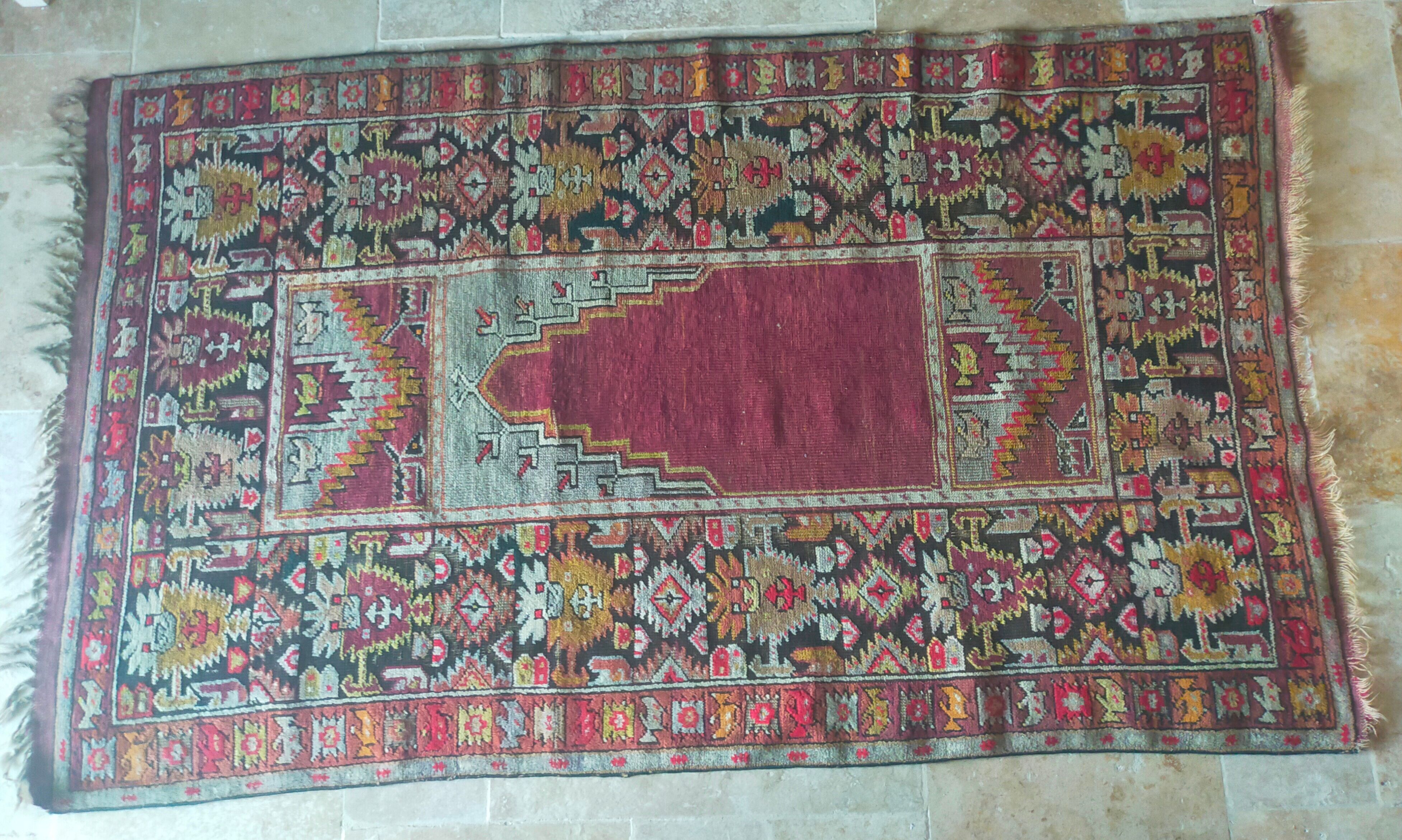 Kilim carpet 187 x 114