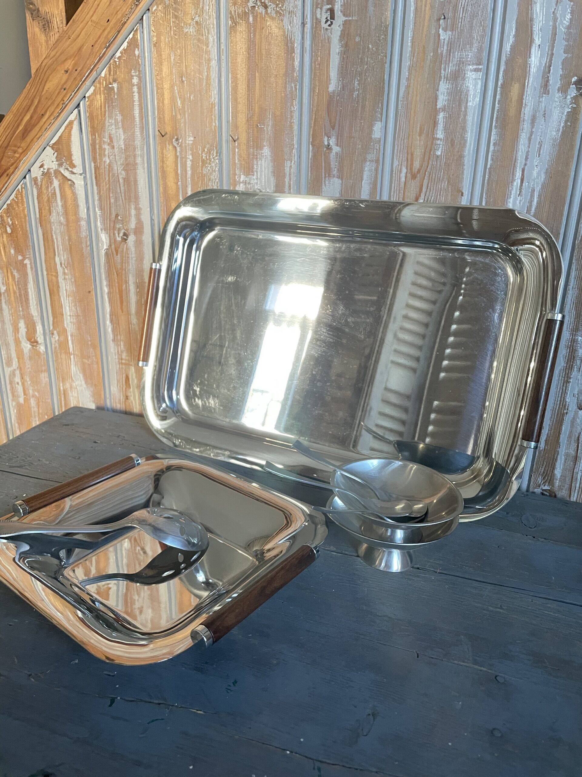 Guy Degrenne - Pair of serving trays