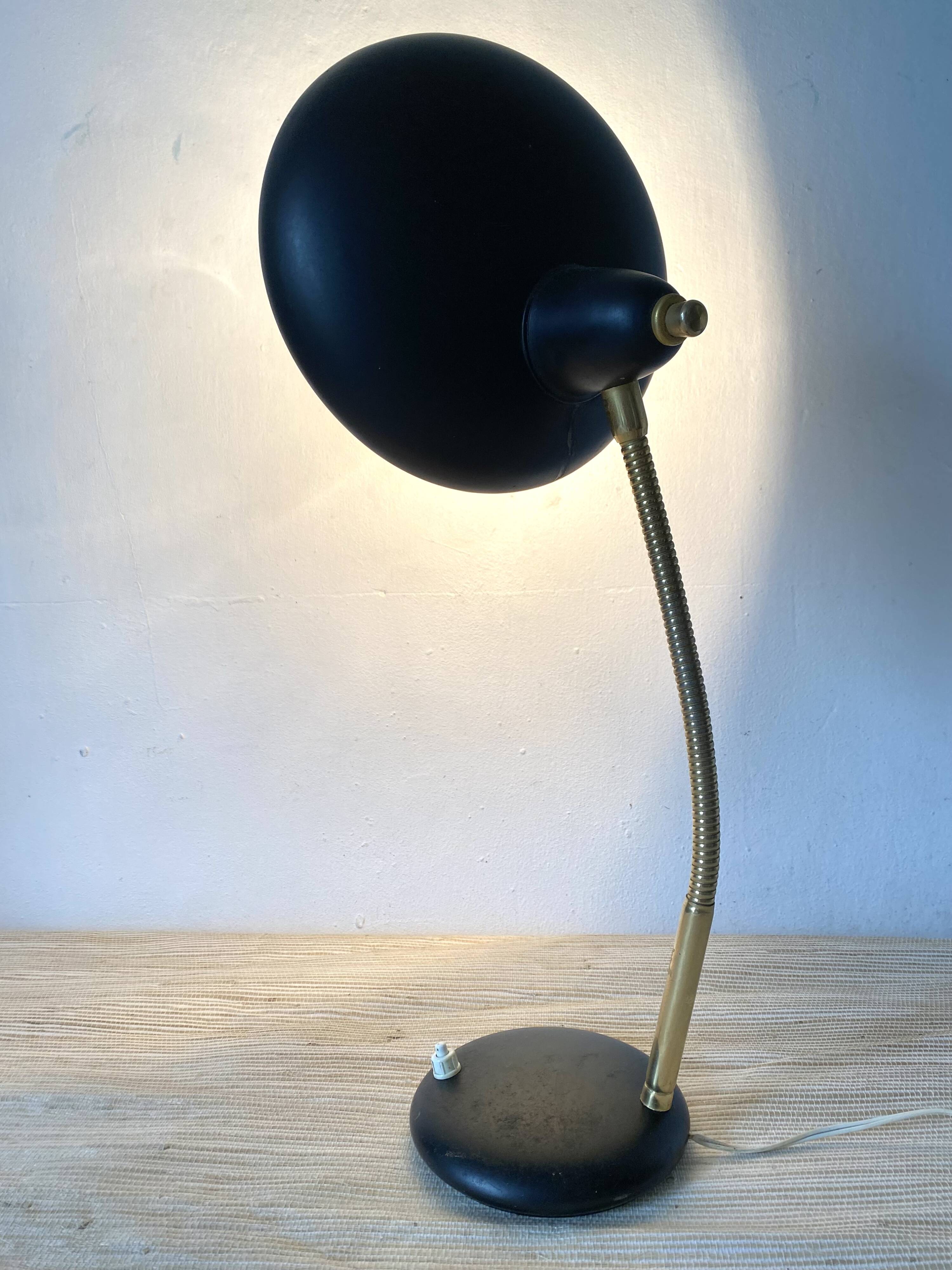 Flexible desk lamp from the 50s and 60s