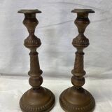 Paire de bougeoirs en laiton
